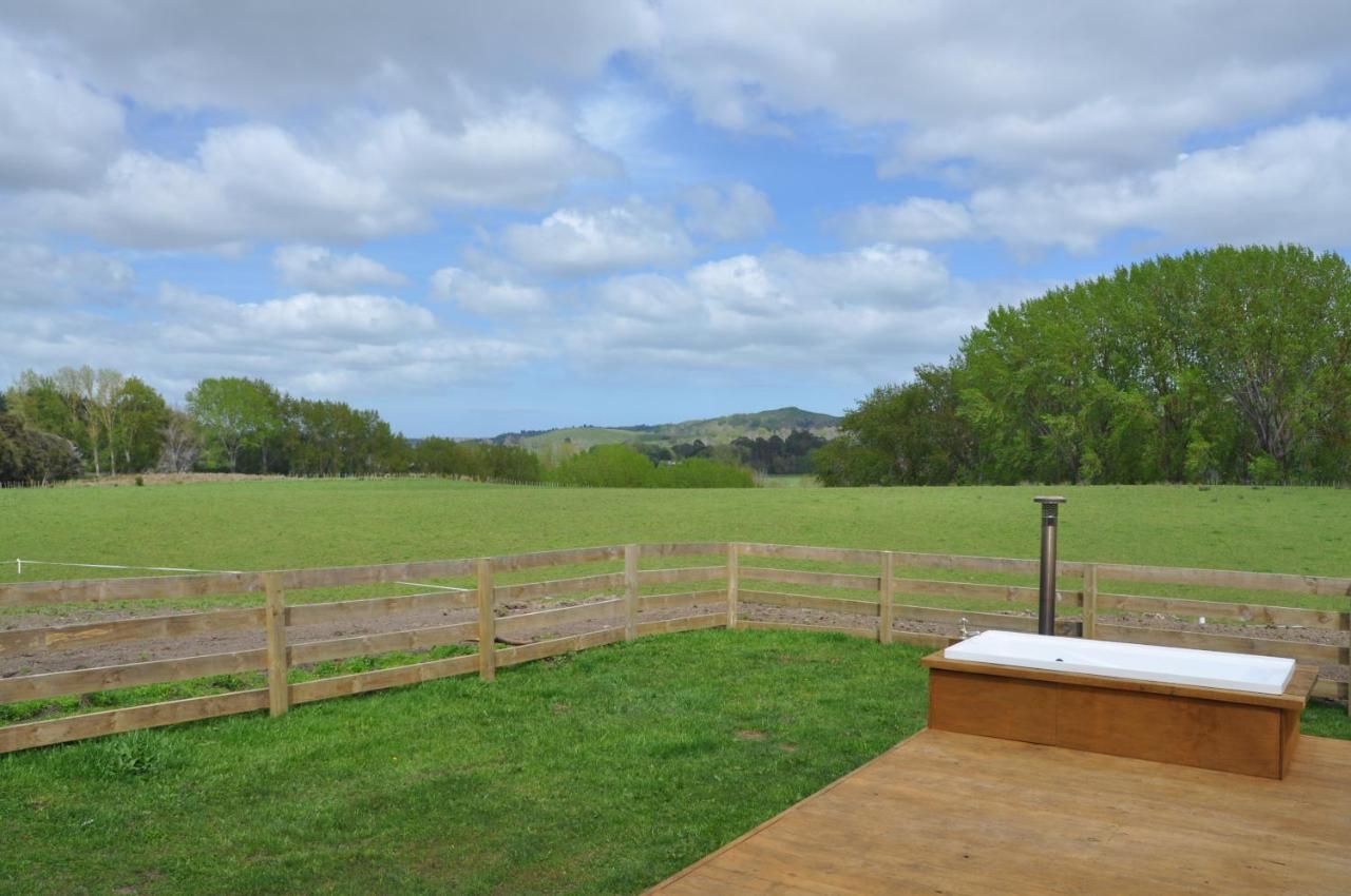 Renagour Cottage - Farmstay With Hot Tub! Whanganui Esterno foto