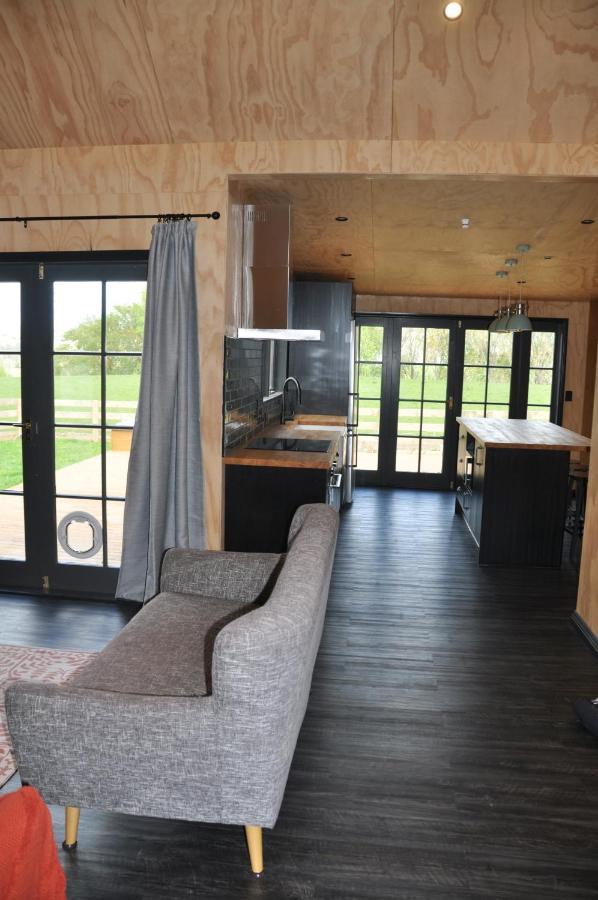 Renagour Cottage - Farmstay With Hot Tub! Whanganui Esterno foto