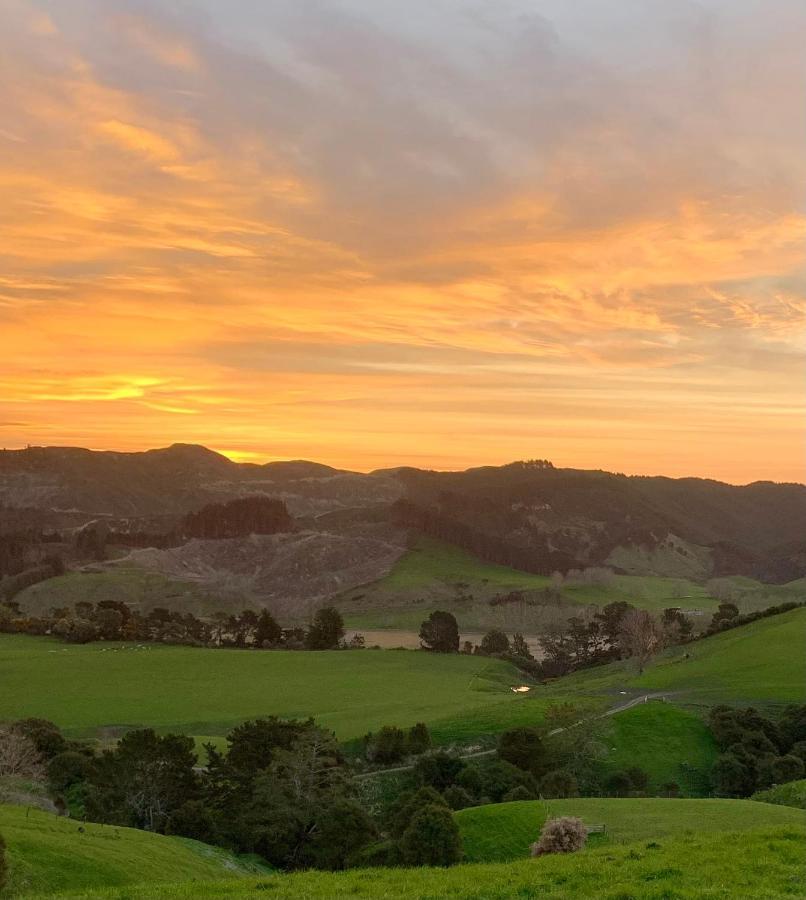 Renagour Cottage - Farmstay With Hot Tub! Whanganui Esterno foto